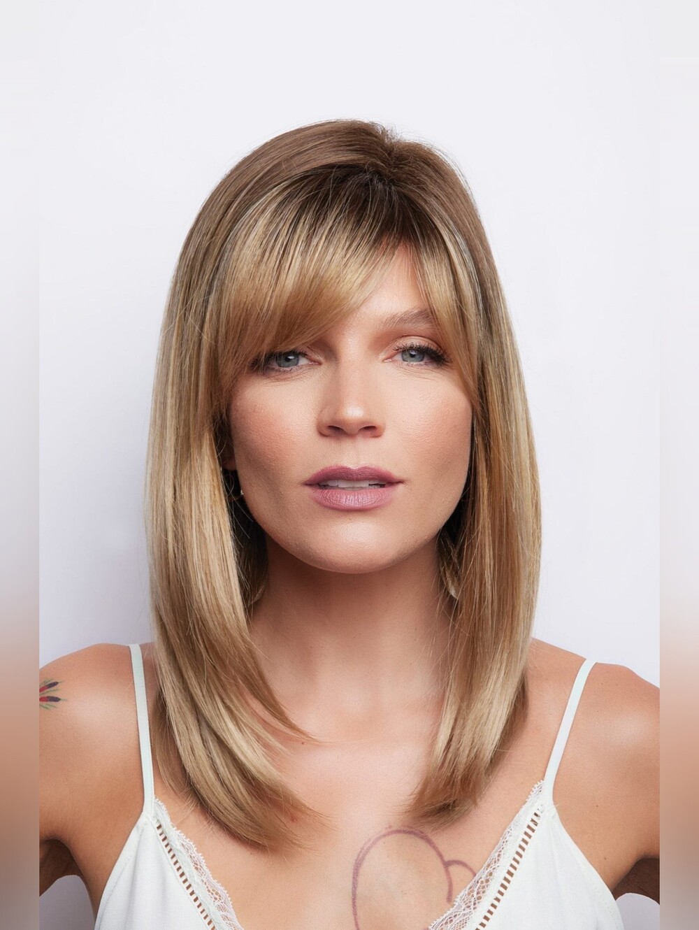 Chic Straight Layered  Wig with Side Swipe Bangs NWT